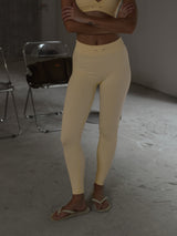 WIRED LINES SEAMLESS LEGGINGS - YELLOW UNDERTONE