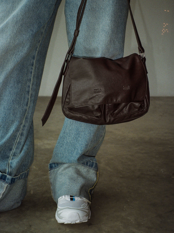 RENEW CARGO BAG - ESPRESSO