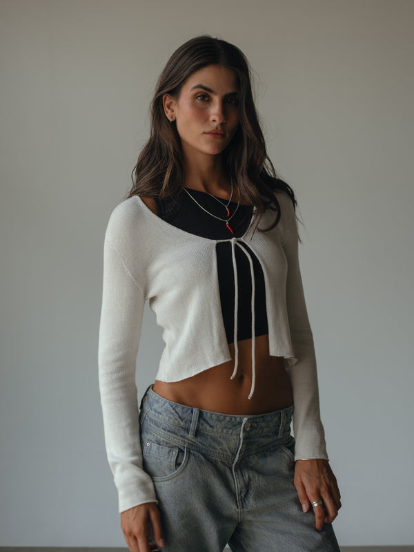 LONG SLEEVE UP SWEATER  - SOFT WHITE