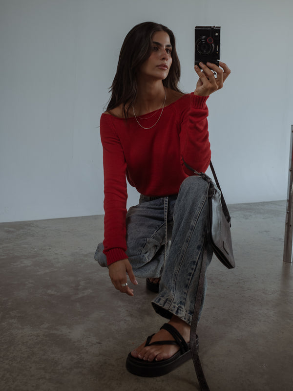 OFF SHOULDER KNIT SWEATER - RED PEPPER