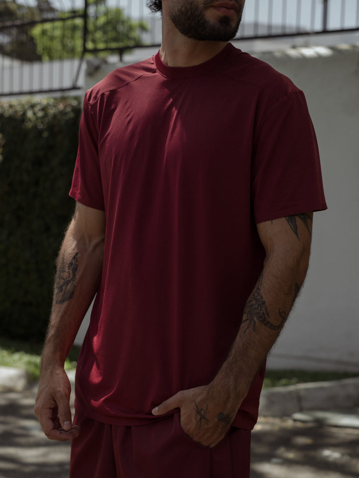 MEN STRUCTURED WORKOUT T-SHIRT BERRY - Main Image