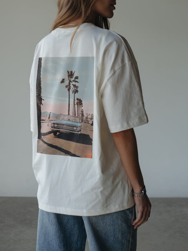 VINTAGE L.A. PHOTOGRAPHY T SHIRT - CREAMY