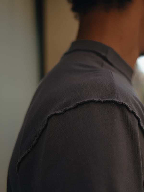 MEN EXPOSURE SEAMS T-SHIRT - GRAY