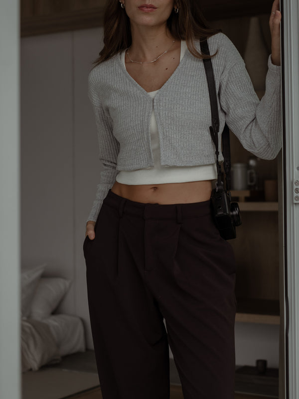 COZY CROPPED CARDIGAN - LIGHT GRAY