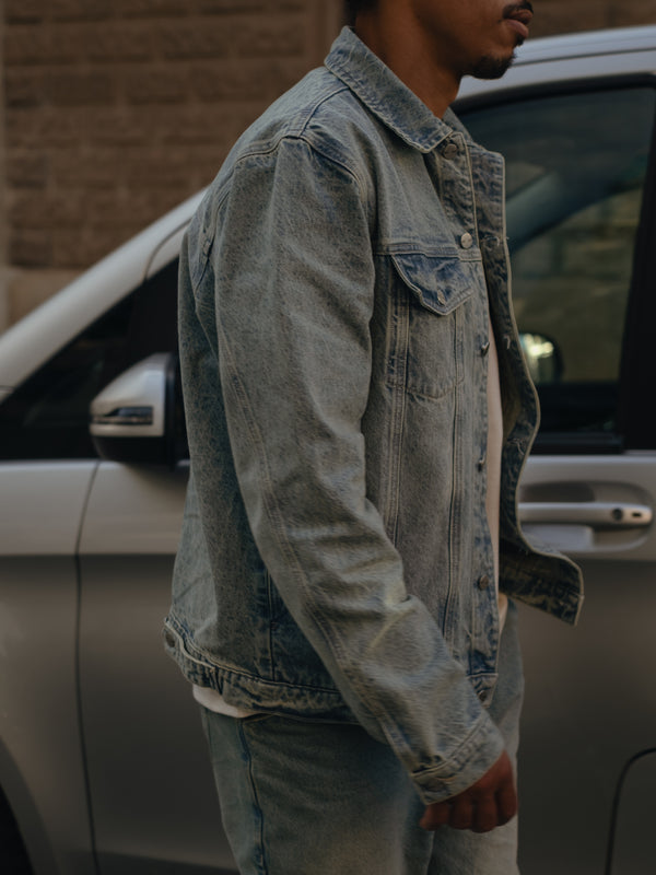DENIM OVERSIZED JACKET - DIRTY CLEAR BLUE