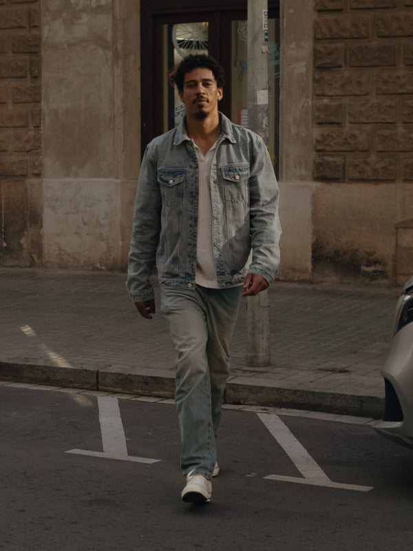 DENIM OVERSIZED JACKET - DIRTY CLEAR BLUE