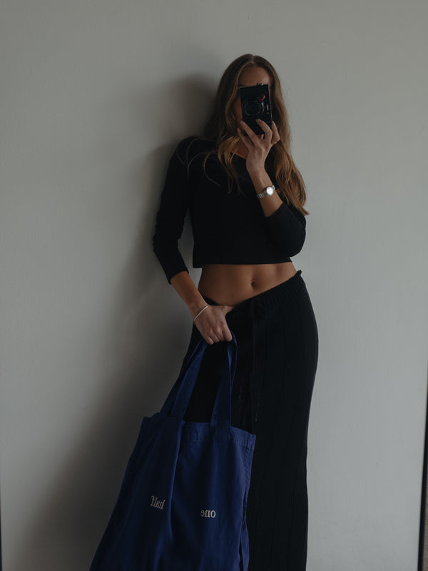 BASIC LONG KNIT SKIRT - BLACK