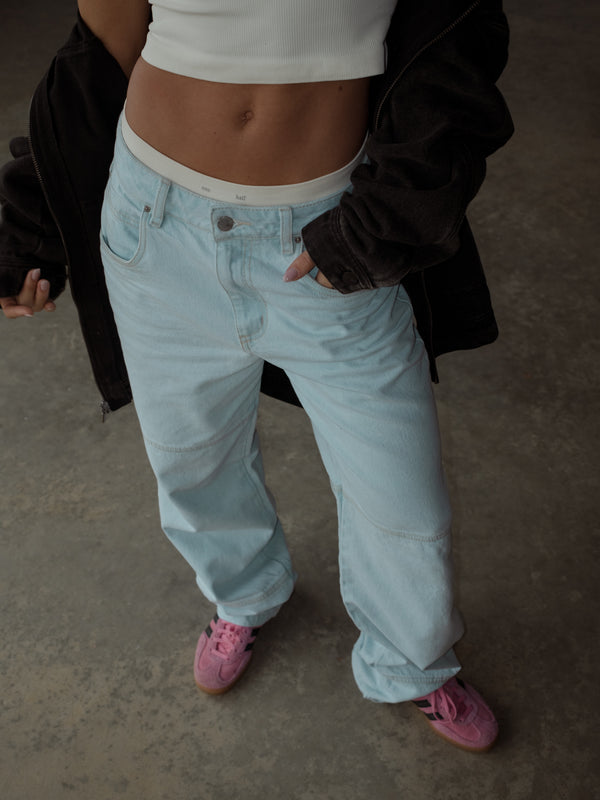 WIDE BLOCK JEAN - SUPER LIGHT BLUE