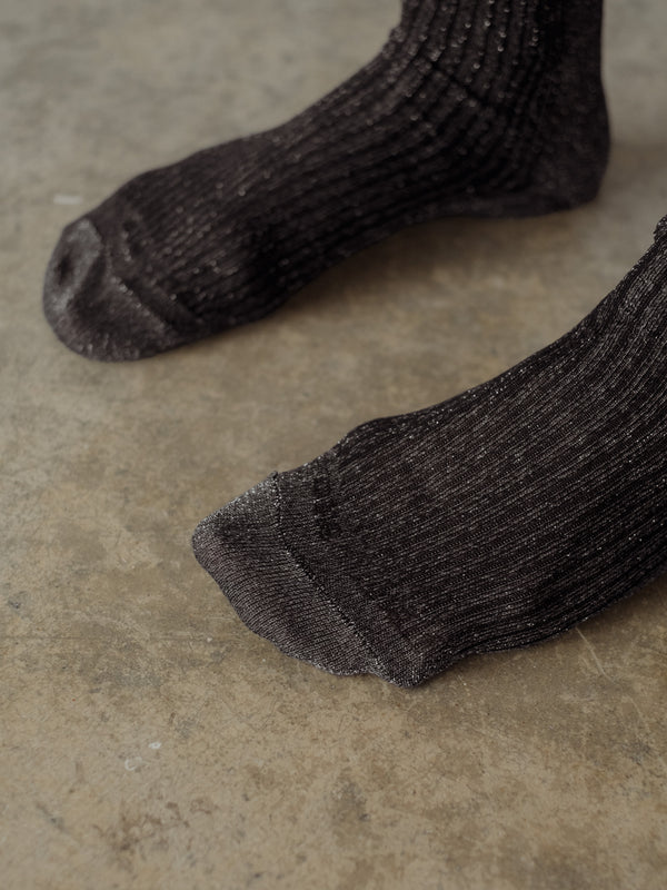 MESH SHINY SOCKS - BLACK