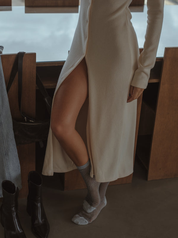 MESH SHINY SOCKS - PLATINUM