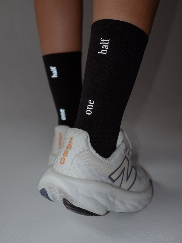 REFLECTIVE RUNNING SOCKS - BLACK
