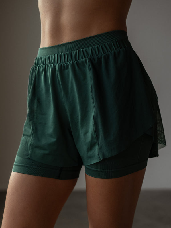MESH RUNNING SHORT - MYSTIC GREEN