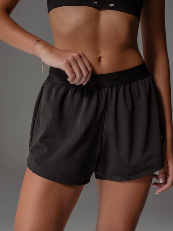SPORTY DOUBLE SHORT - BLACK