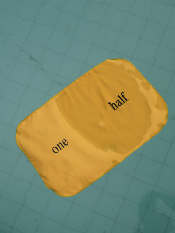 MINI TOWEL - ICONIC YELLOW