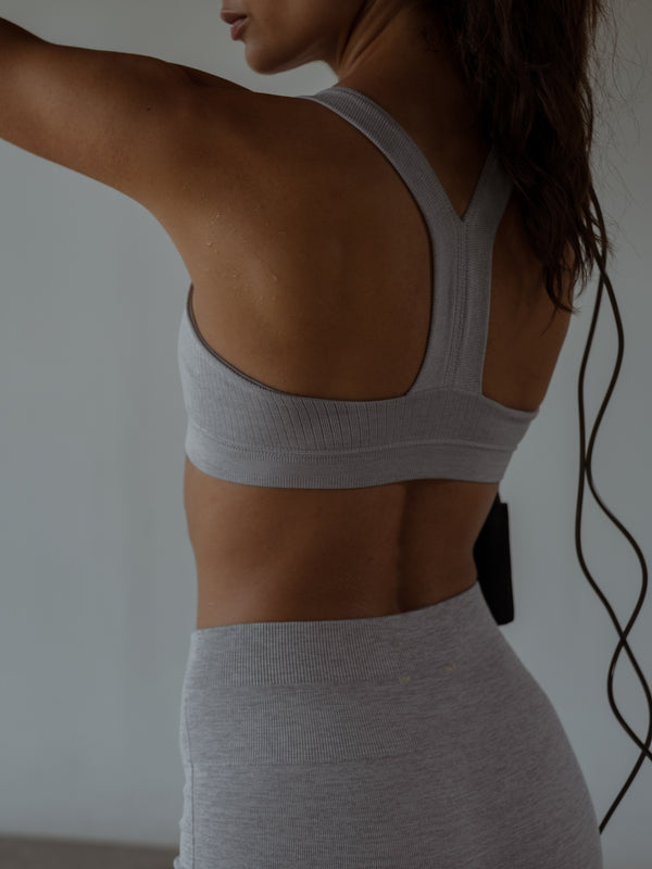 CONTOUR SEAMLESS CROP TOP - GRAY JASPE
