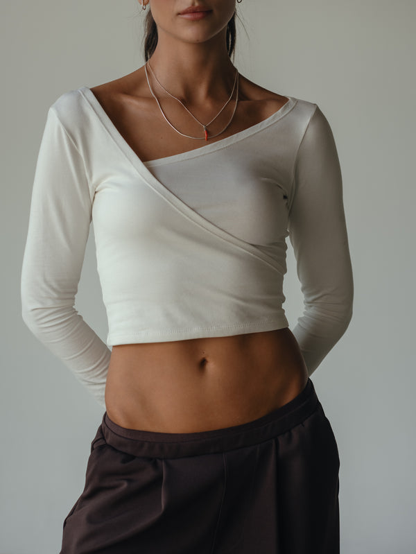 LONG SLEEVE CROSS TOP - CREAMY