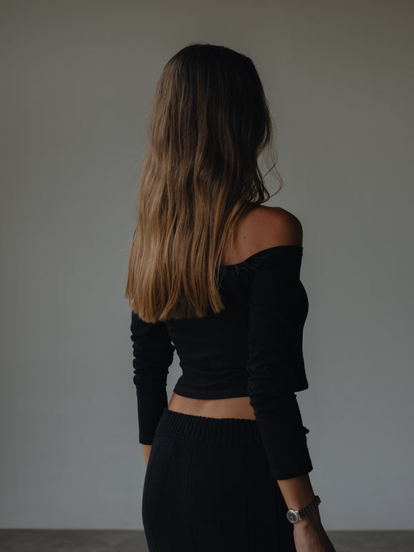 ONE SHOULDER LONG SLEEVE - BLACK