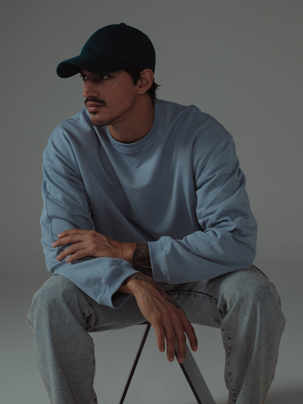 ONE HALF BOXY CREWNECK - DUSTY BLUE