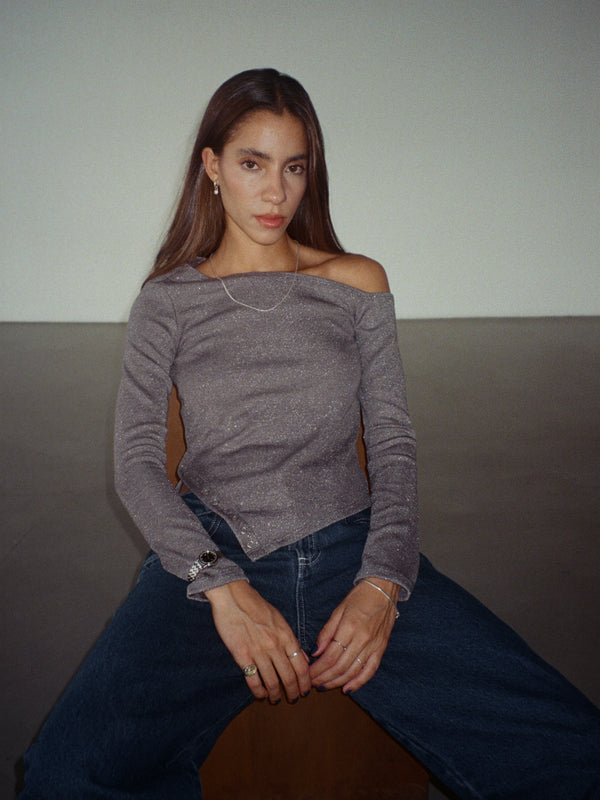 BROOCH SHINY LONG SLEEVE - GRAY