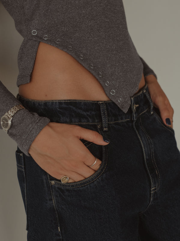 BROOCH SHINY LONG SLEEVE - GRAY