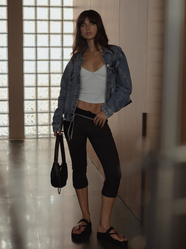 BASIC CAPRI PANT - BLACK