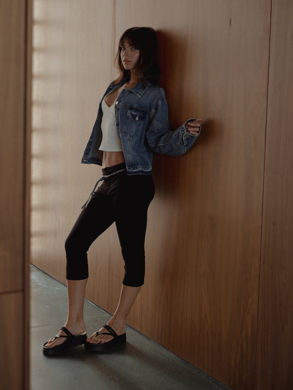 BASIC CAPRI PANT - BLACK