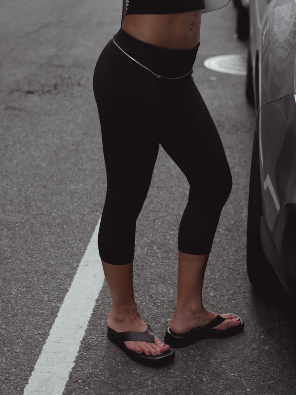 BLAZE SEAMLESS CAPRI - SHADOW