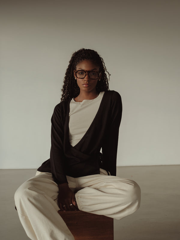 KNIT & KNOT CARDIGAN - BLACK