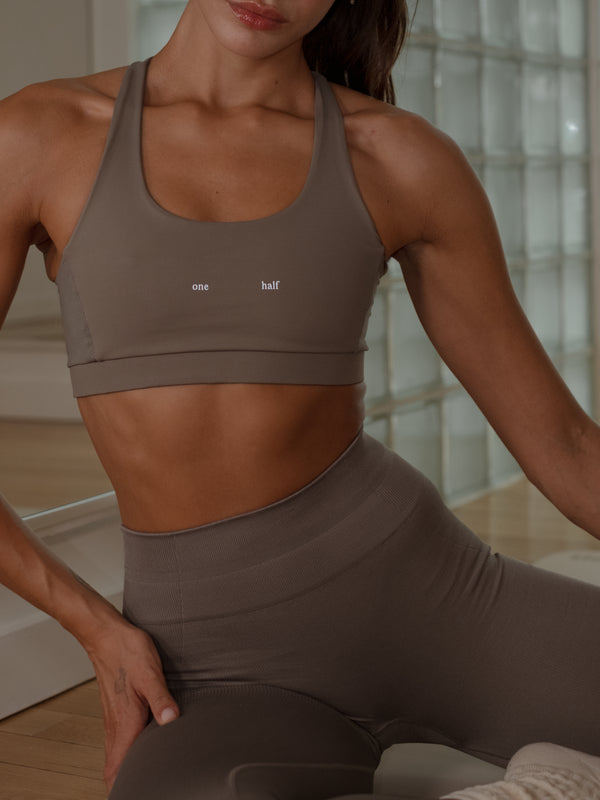 HIKING CROP TOP - TAUPE