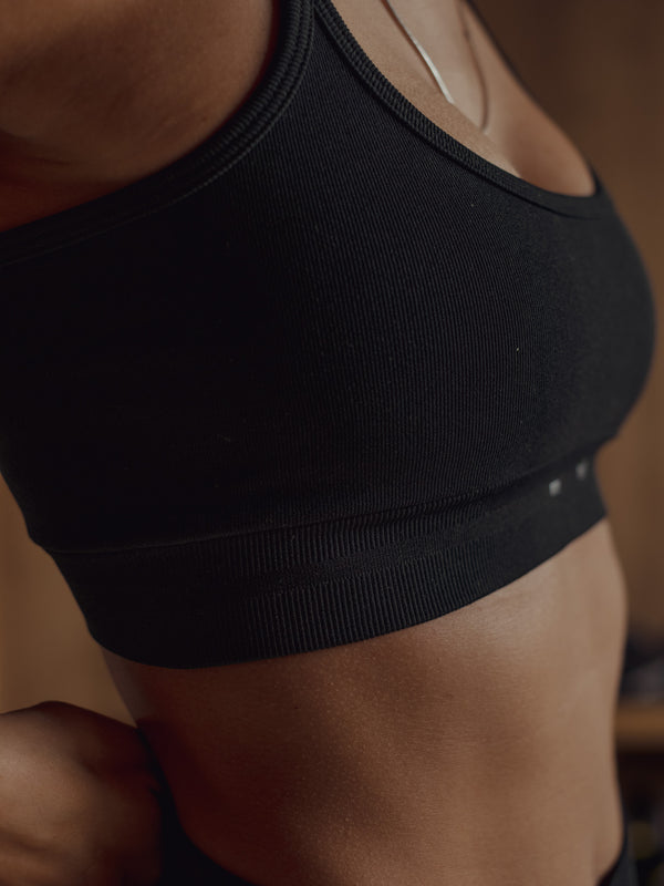 AIRY SEAMLESS CROP TOP - SHADOW