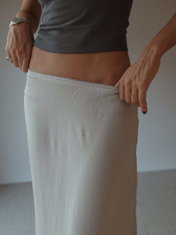 SOFT LONG SKIRT - GRAY
