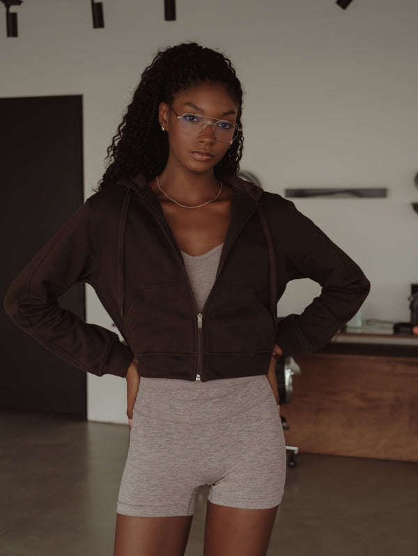 CROPPED ZIP HOODIE - DARK CHOCOLATE