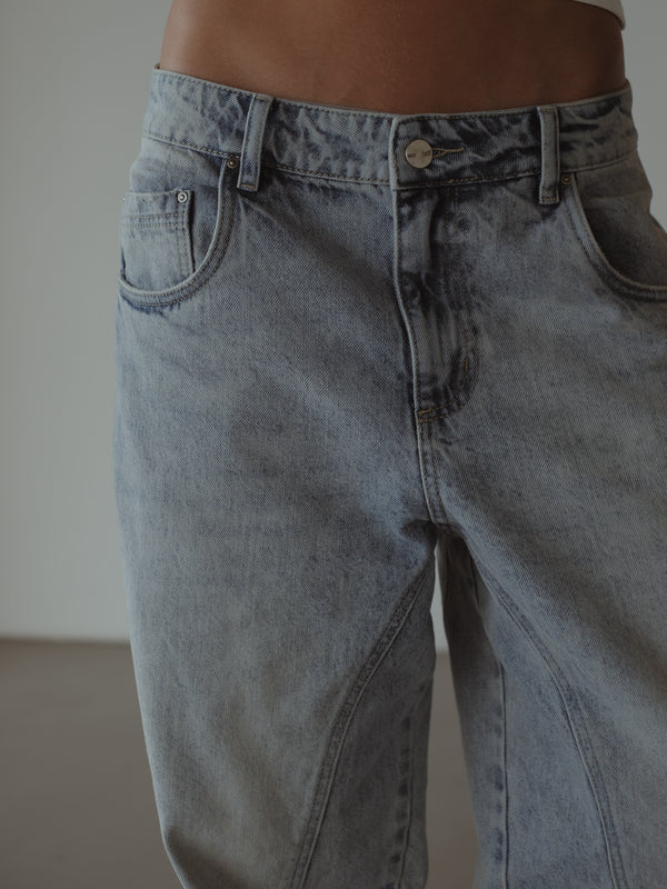LONG BARREL JEAN - OLD LIGHT BLUE