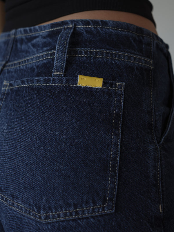 SARTORIAL BARREL JEAN - SPACE BLUE