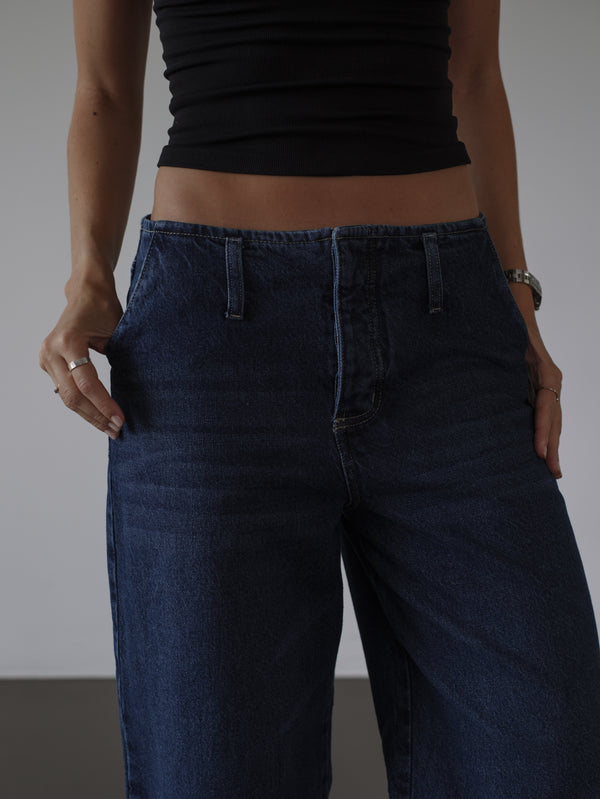 SARTORIAL BARREL JEAN - SPACE BLUE
