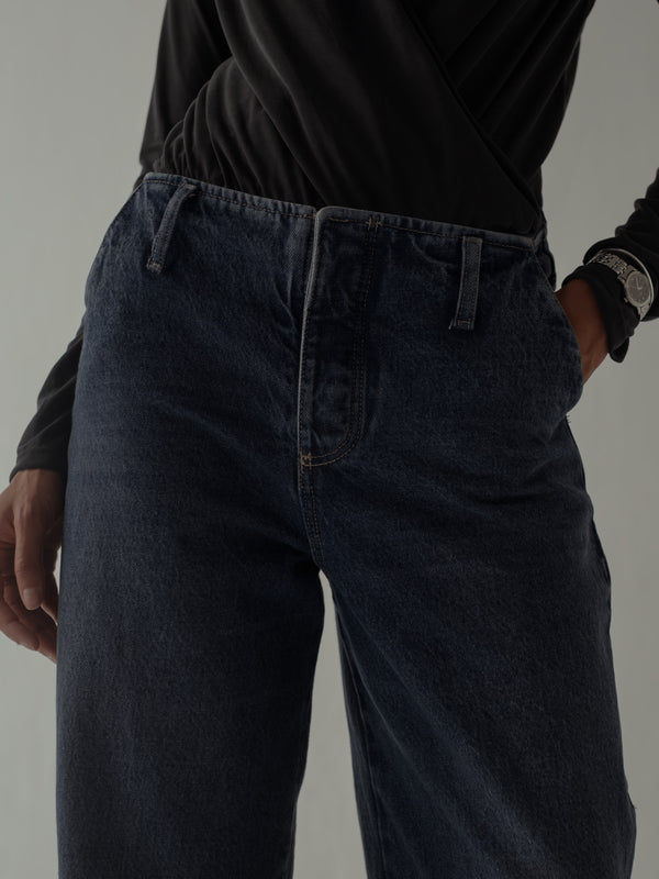 SARTORIAL BARREL JEAN - SPACE BLUE