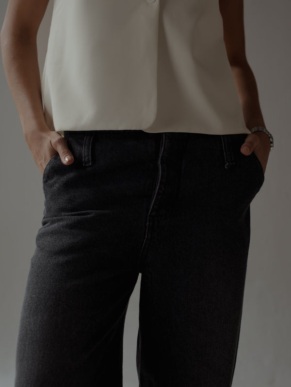 SARTORIAL BARREL JEAN - BLACK PEPPER