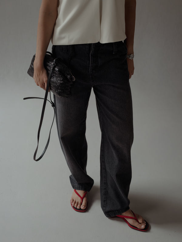 SARTORIAL BARREL JEAN - BLACK PEPPER