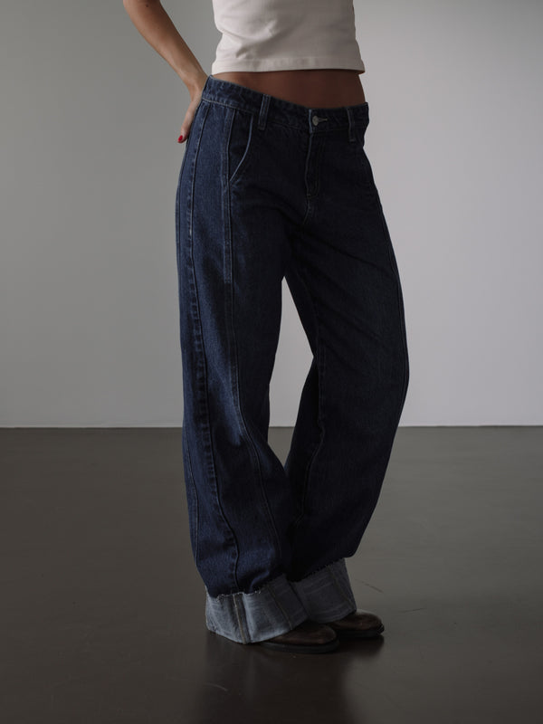 SQUARED CUFF JEAN - MEDIUM DARK BLUE