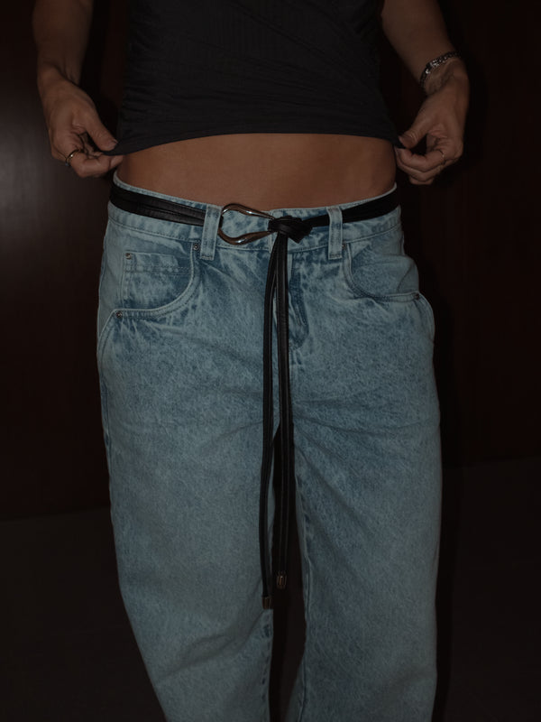 NOT SO MODEST JEAN - OLD LIGHT BLUE