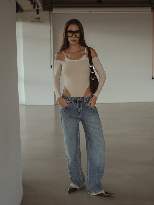 SPLIT LEG STRAIGHT JEAN - SOFT CLASSIC BLUE