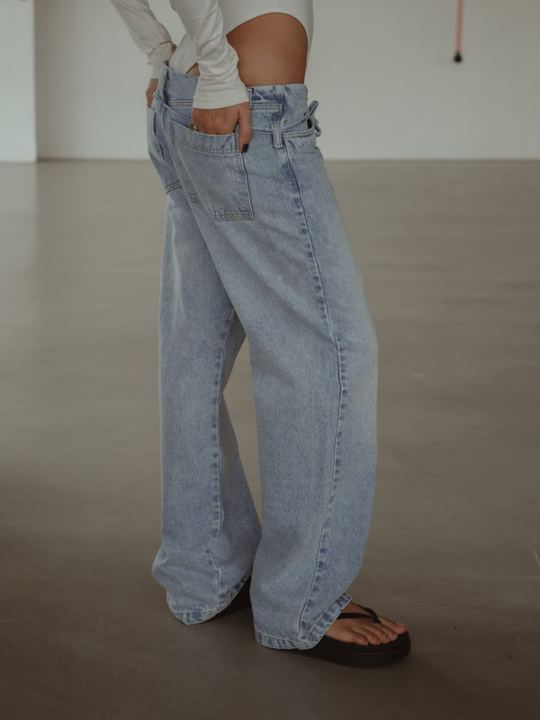 NO WAIST STRAIGHT JEAN  - OLD LIGHT BLUE - PRE ORDER