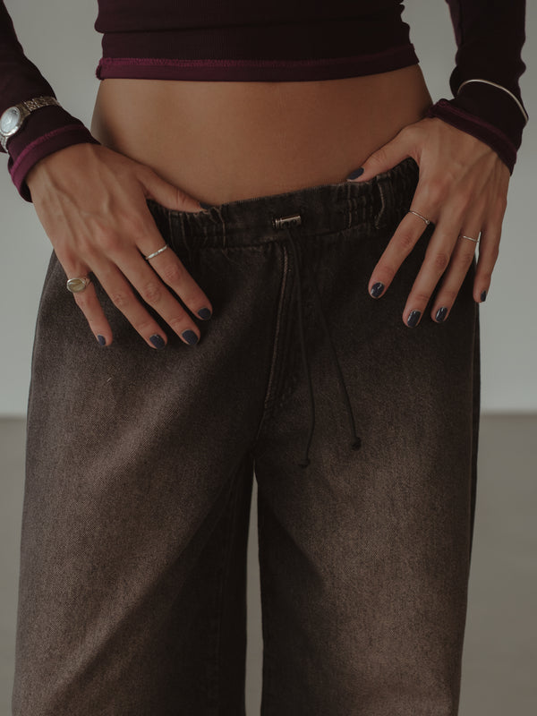 FLOWY WIDE LEG JEAN - BLACK DIRTY PINK