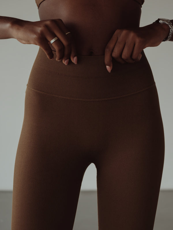 SHAPER SEAMLESS LEGGINGS - SEPIA