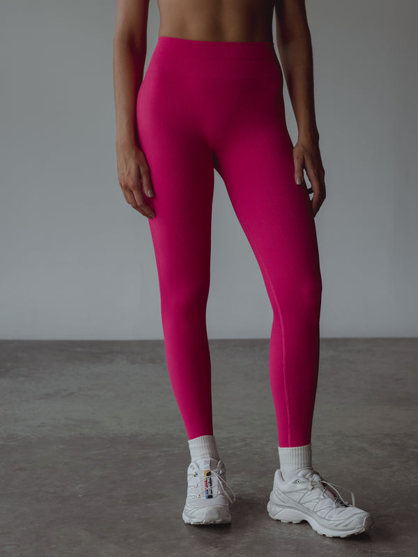 BLAZE SEAMLESS LEGGINGS - FUCSIA