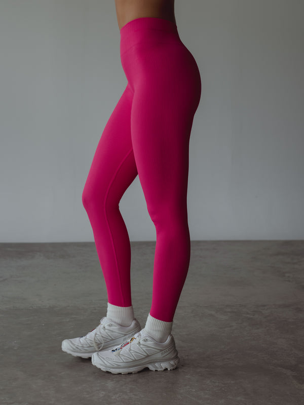 BLAZE SEAMLESS LEGGINGS - FUCSIA