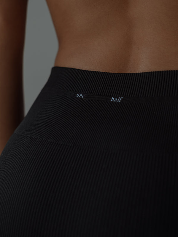 BOLD SEAMLESS LEGGINGS - SHADOW