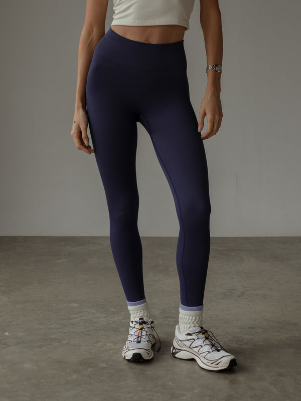 BOLD SEAMLESS LEGGINGS - MYSTIC PURPLE