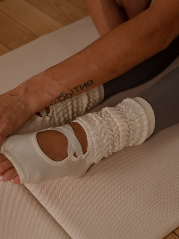BALANCE GRIP SOCKS - IVORY