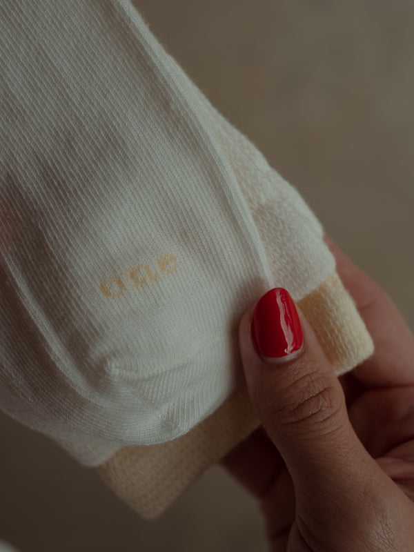 MIDI LAYERING SOCKS - SOFT WHITE & BUTTER YELLOW